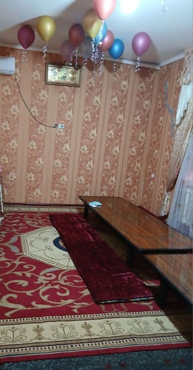 2.20 sotixli hovli sotiladi. Eski shahar Ark qo'rg'oni orqasida. — 4
