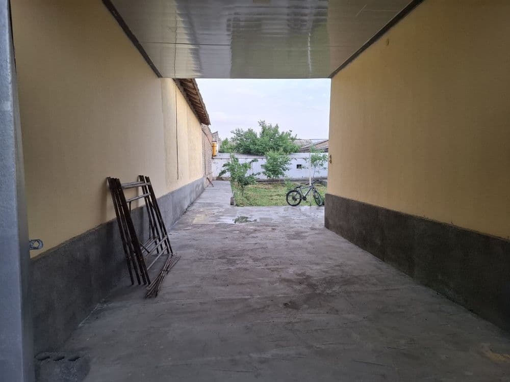 Uy sotiladi xovli 6 sotix 5 xonali — 3