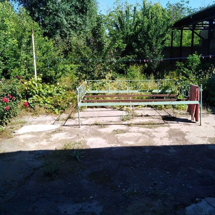 Jizzax shaharda hovli sotiladi — 5