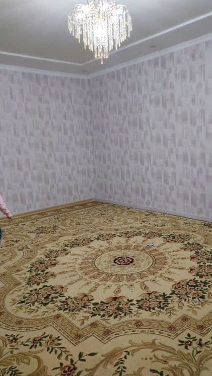 Ховли уй жихозлари билан сотилади — 2