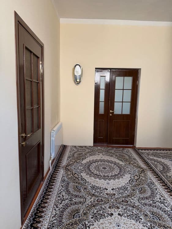 4 xonali xovli sotiladi mebellari bilan (Otchopar) — 4