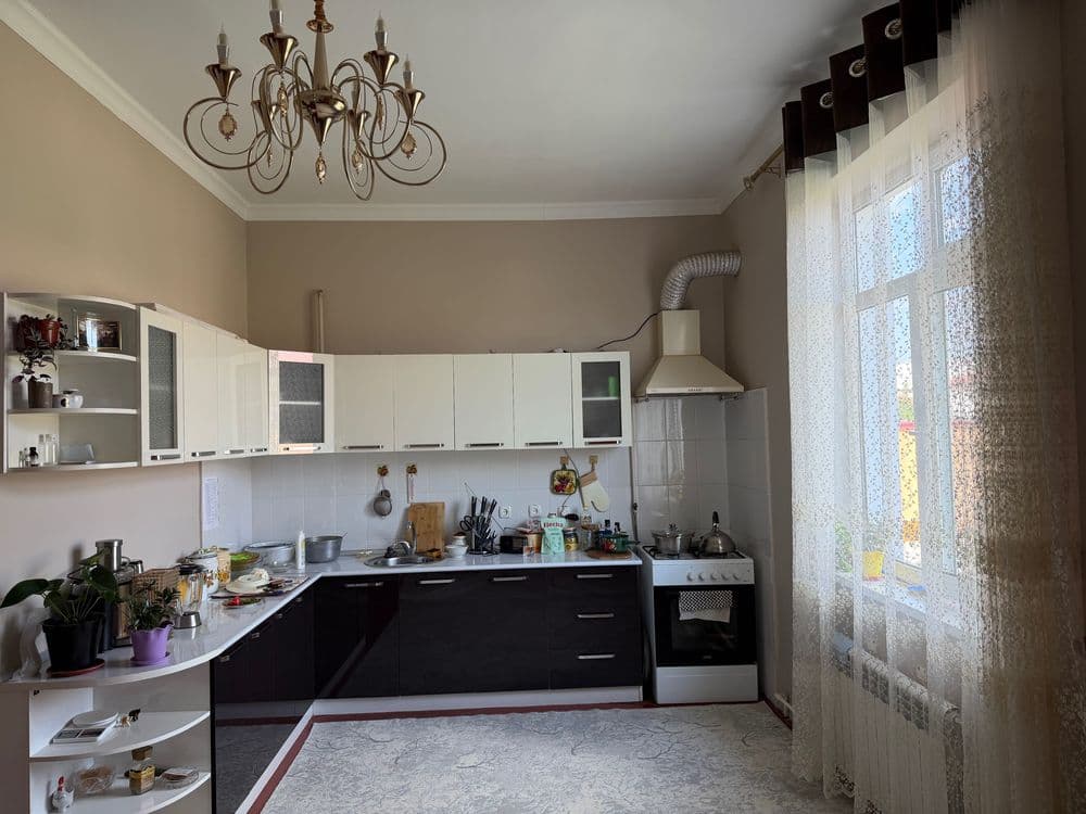 4 xonali xovli sotiladi mebellari bilan (Otchopar) — 5