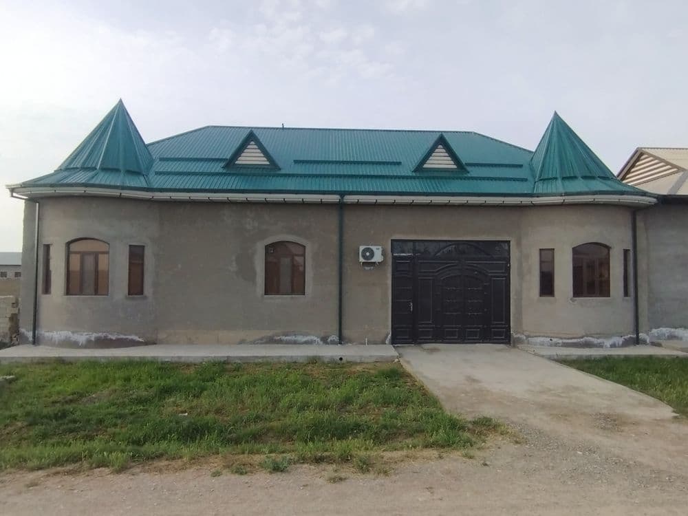 Qarshi tuman Beklar massivi, Harbiy qism koʻch. joy. hovli sotiladi — 1