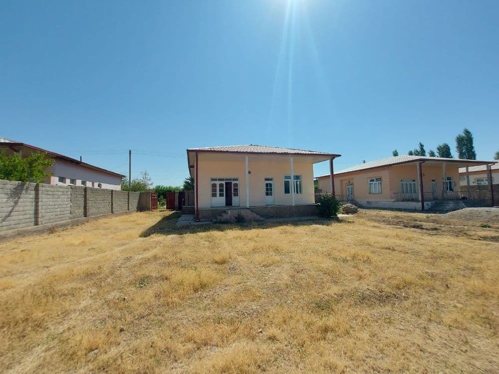 8 sotix kottej sotiladi — 4