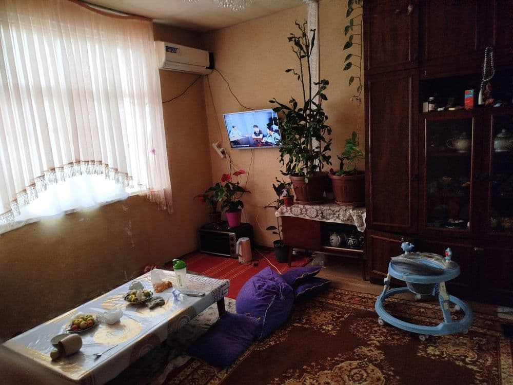 Уй сотилади 2 этажлик дом. — 5