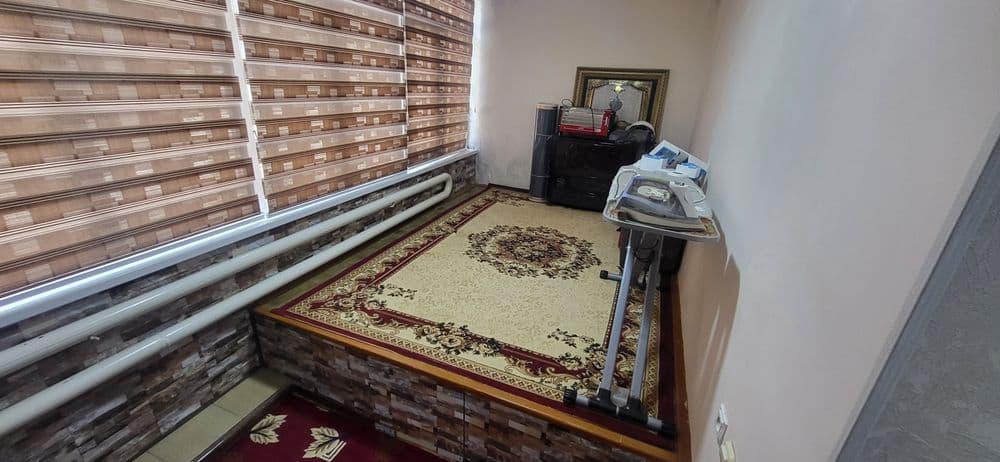 Qarshi shaxar markazidan 3 xonalik uy — 5