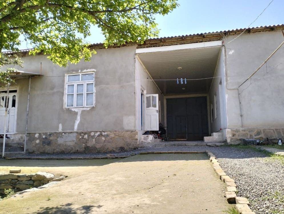 Srochna hovli sotiladi — 3