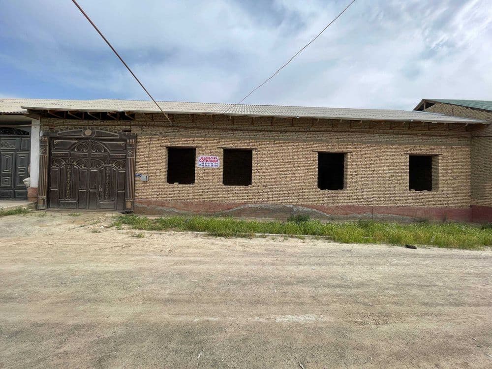 Hovli 6 sotix Pishgan gishtdan Farhod Zavxos SOTILADI.. kelishiladi — 1