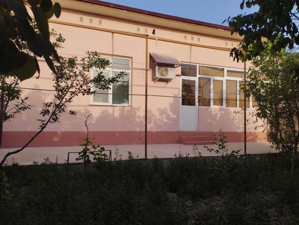 Коттедж сотилади — 3