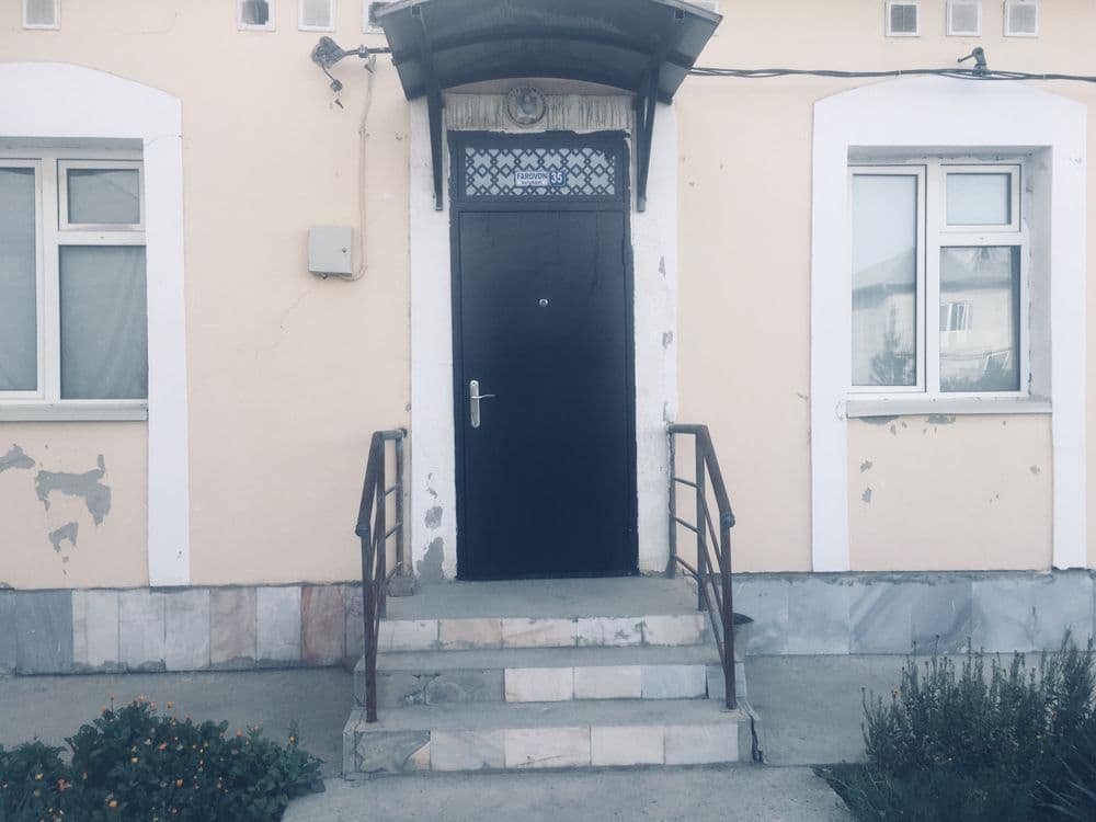 2 sotixli katej srochna sotiladi — 1