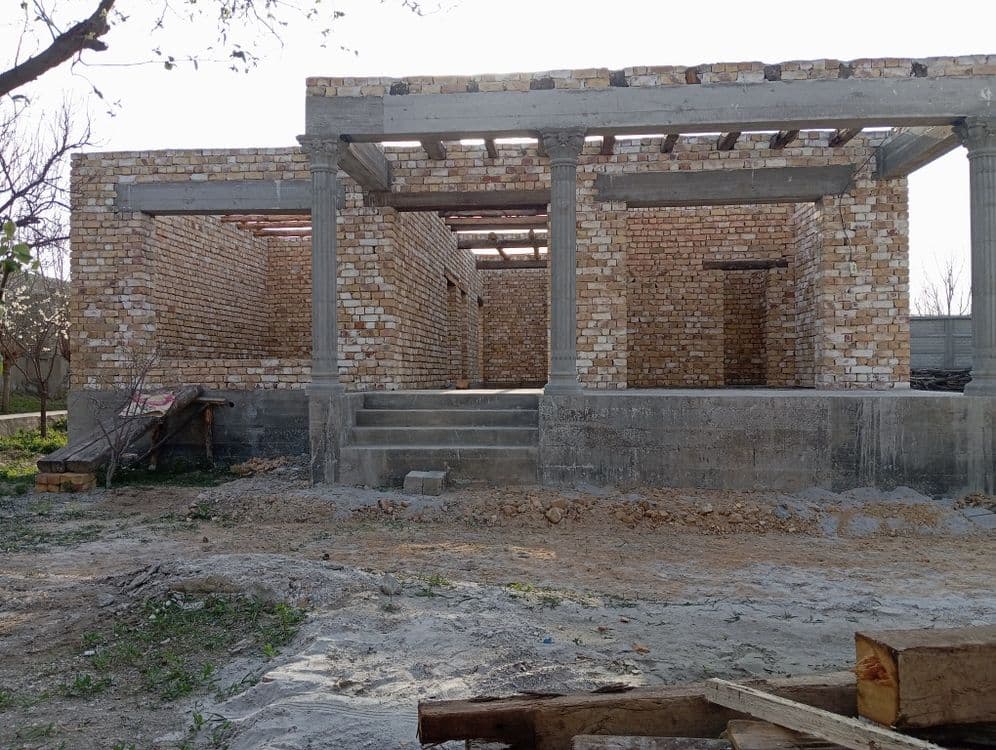 Yangi qurulgan imorat uy — 1