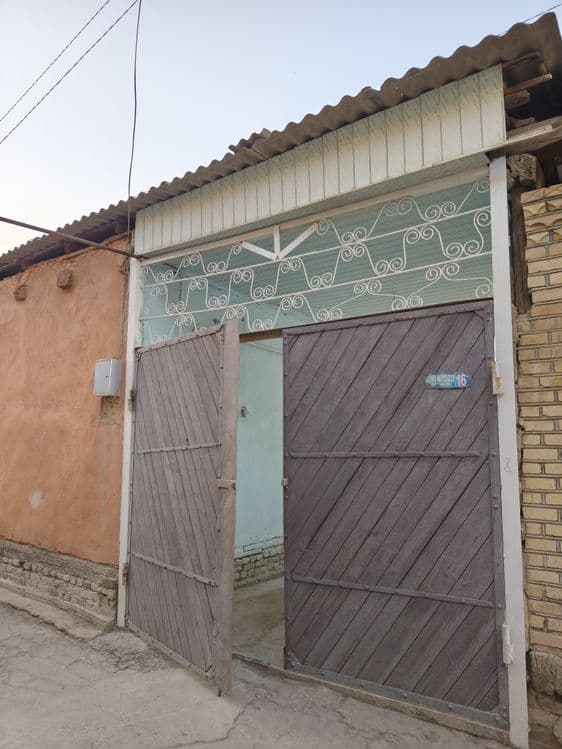 Uy sotladi sroshniga — 1