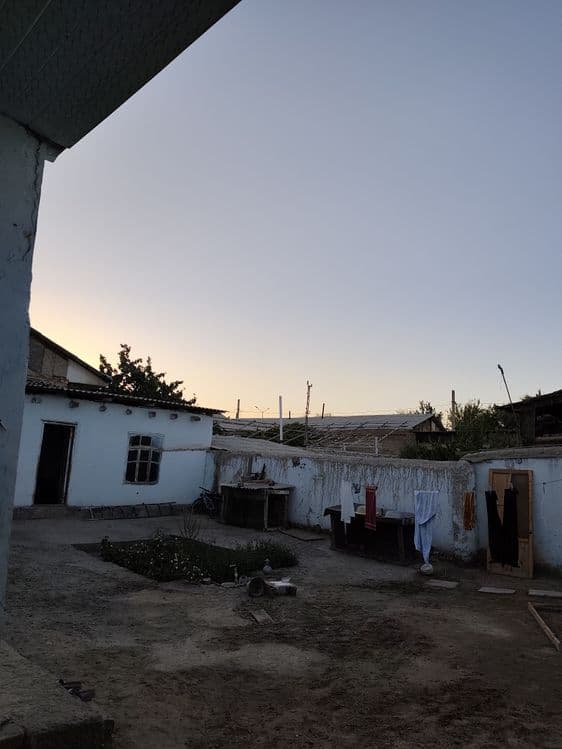 Uy sotladi sroshniga — 2