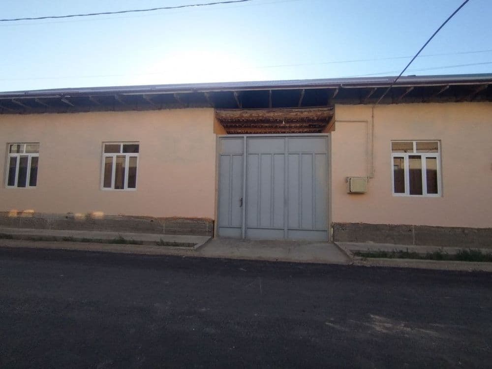 Karmanada hovli sotiladi — 1