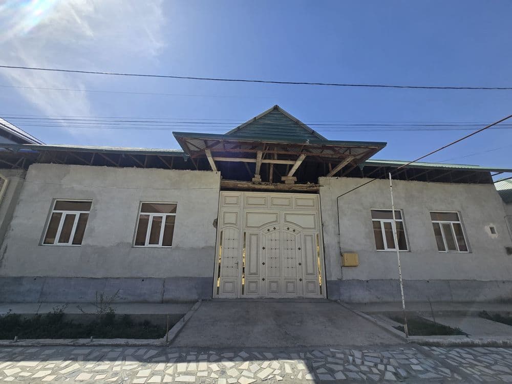 Navoiy ko'cha Yangi yo'ldan 8 sotixlik hovli sotiladi — 1