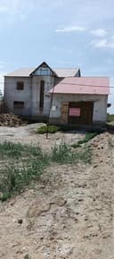уй сатылады 6 соток , манзил :Водоканал Д.Шамшетов 155 , газ тартылган