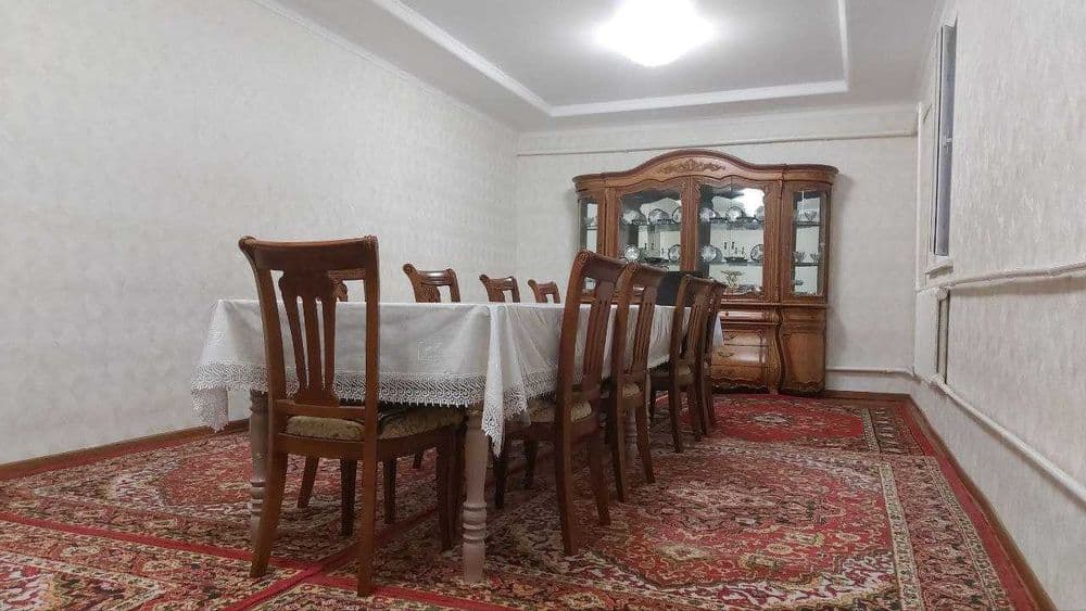 Уй Сатылады центрда жаксы локация — 3