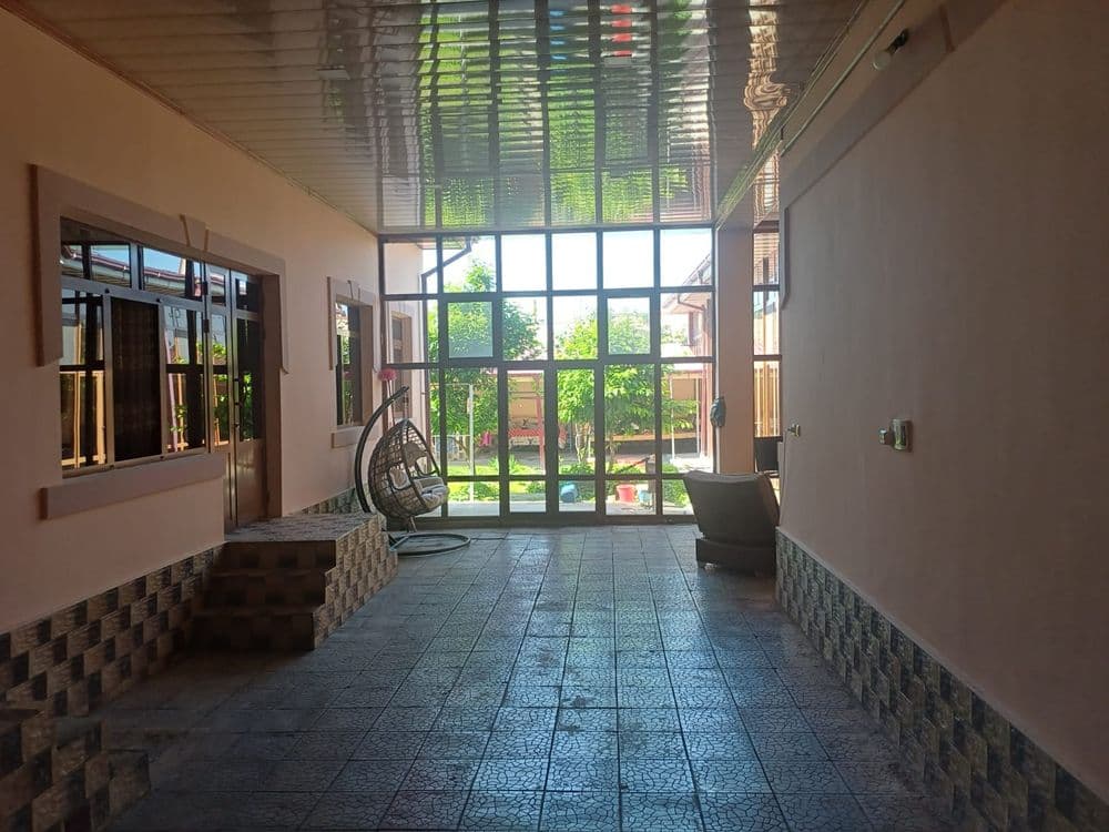 Hovli uy sotiladi — 1