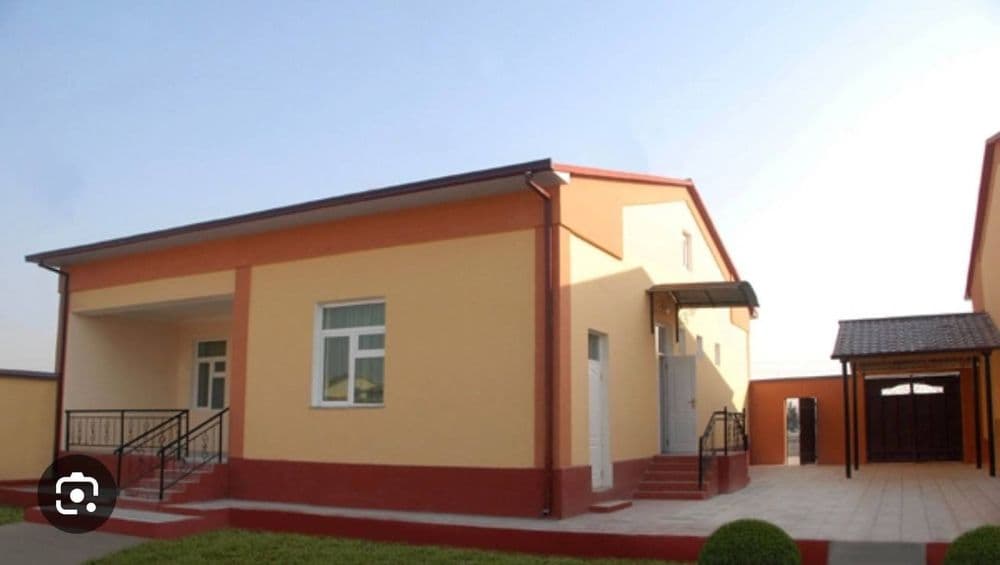 Kottej sotiladi  3 roddom yonida kelishilgan narxda — 2