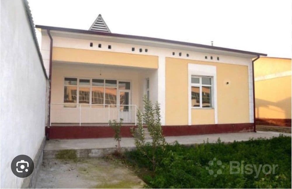 Kottej sotiladi  3 roddom yonida kelishilgan narxda — 3