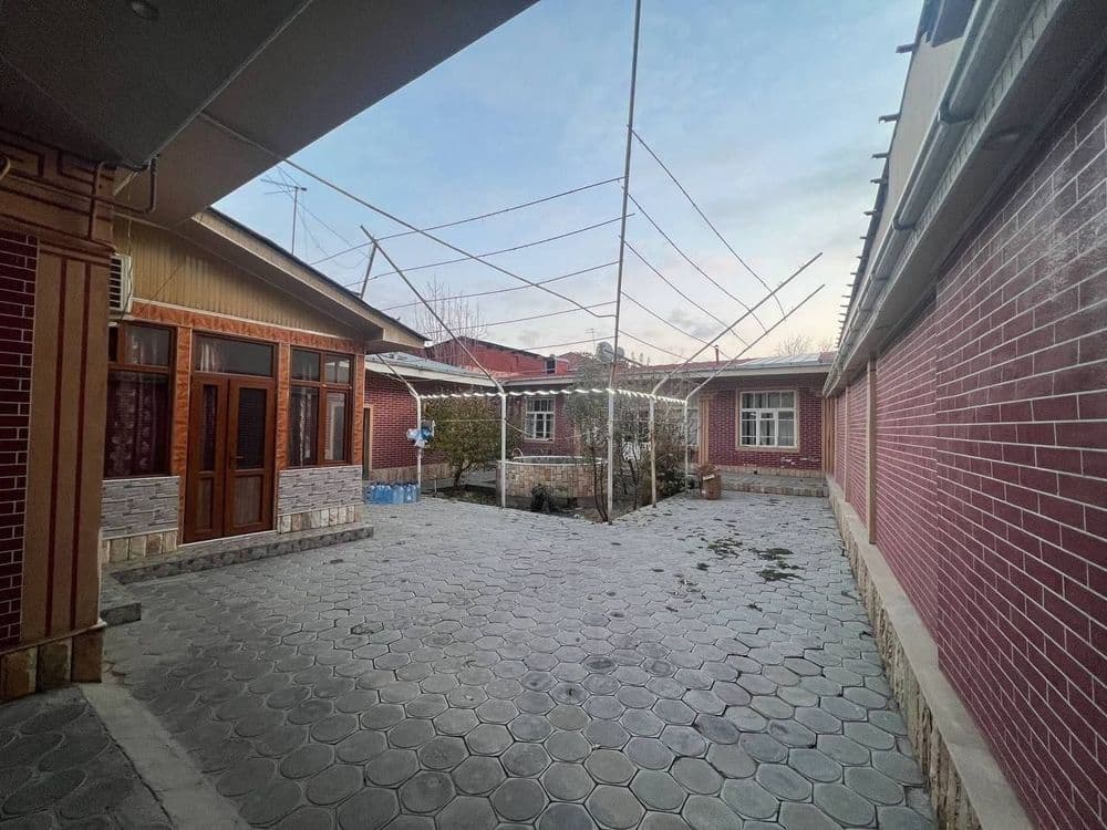 Срочно продаётся дом — 1