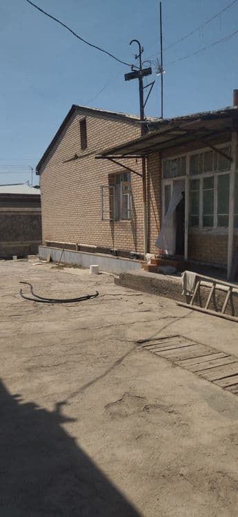 Продаётся дом:6-соток. — 2