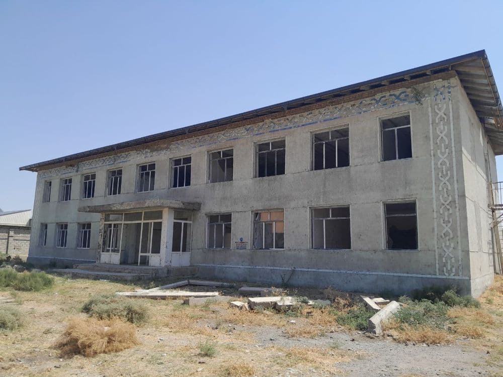 Продаётся нежилое здание под бизнес — 2