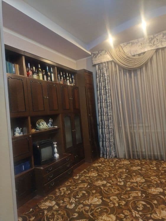 Травматология.Вдоль дороги продаётся дом. — 8