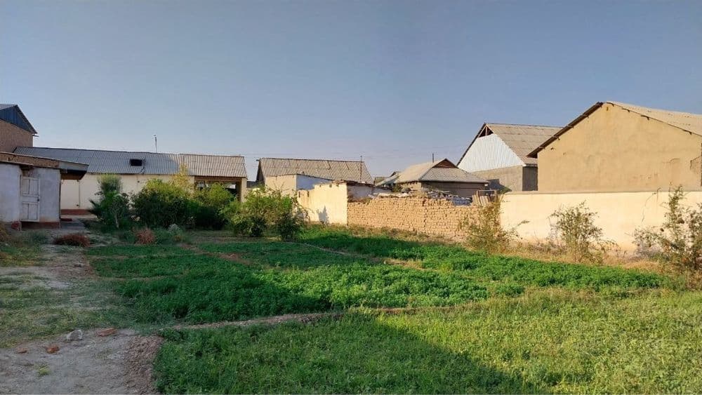 uy sotiladi 12 sotix hovli — 2