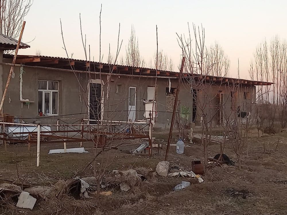 Zarbdor  20 sotixli xovli uy sotiladi — 5