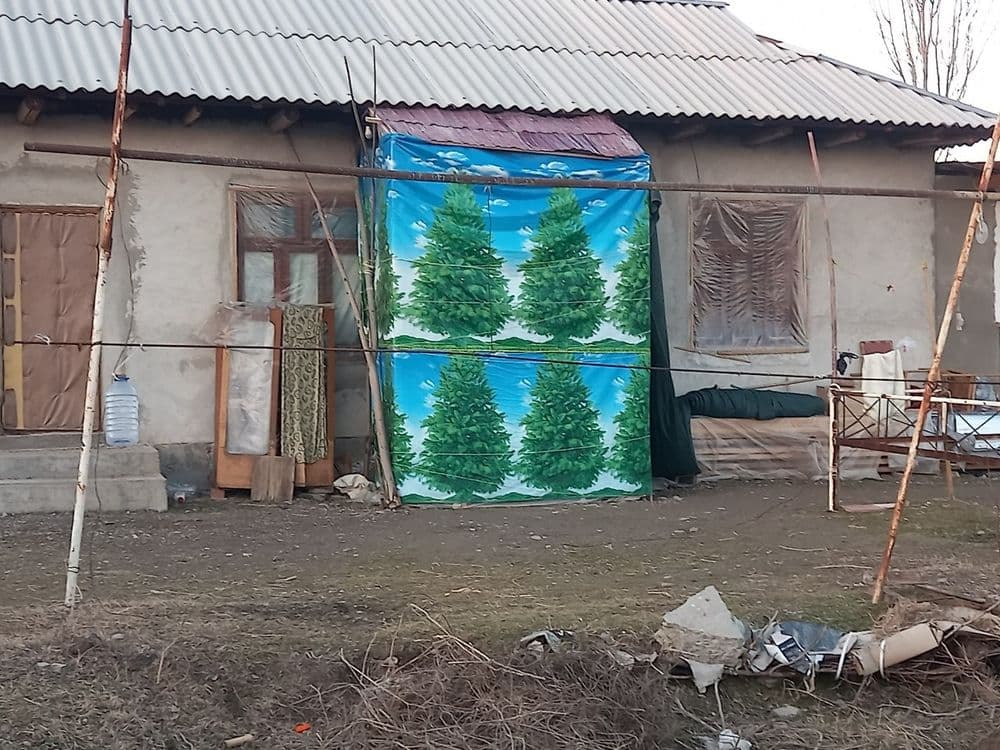 Zarbdor  20 sotixli xovli uy sotiladi — 6