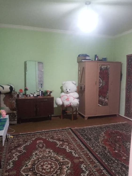 Продаётся дом в сырдарье в доме есть 4 комнаты и отдельная комната — 3
