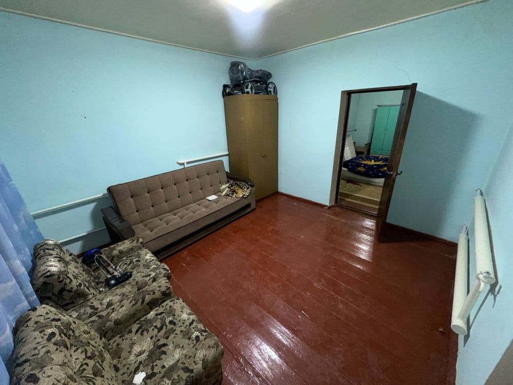 Продаю дом 15 соток Сирдарья Гулистан Улугобод ул богдорчилик) — 2