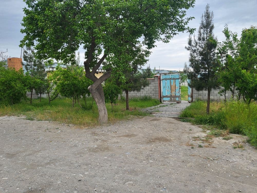 Chek sotiladi 2 xona uyi bor 12 soti — 1