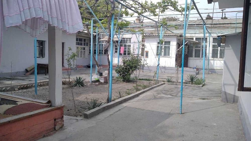 Uy sotiladi shahar markazida joylashgan — 3