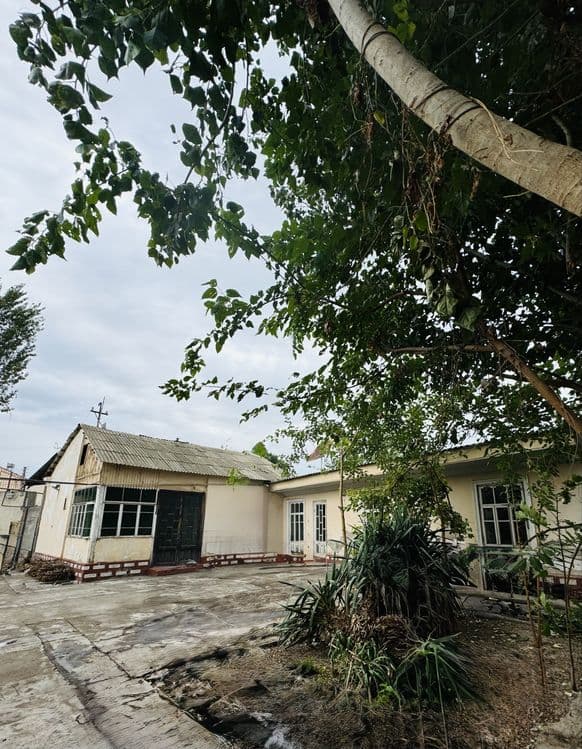 Hovli Uy Zor Narxda 9-sotix — 3