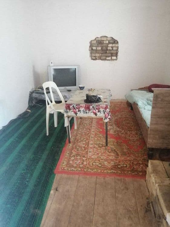 Faoliyat korsatayotgan tovuq ferma sotiladi — 8