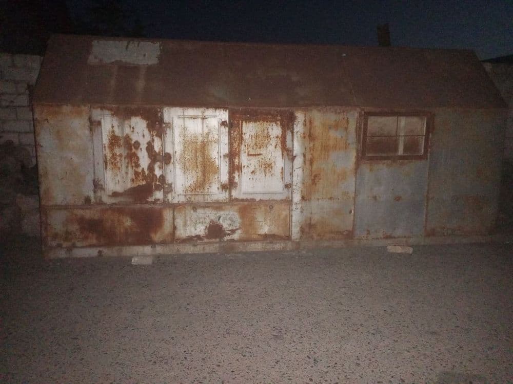 продаётся железная будка 2×4 — 1