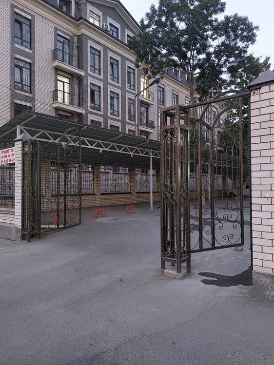 Сдаётся парковочное место для легкового автомобиля — 2
