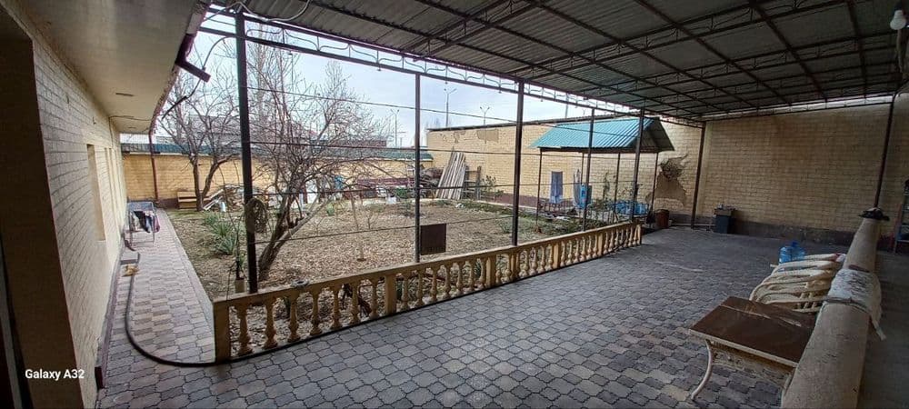 Uchaska. Arenda 
127,68 м2 фоедаланиш маедони
6 хона
1 ички ошхона
1 т — 1