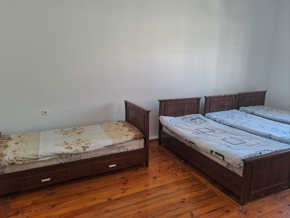 Arenda Chilonzor Mirzo Ulugʻbek Bunyodkor stadioni hovli ful komplekt. — 2