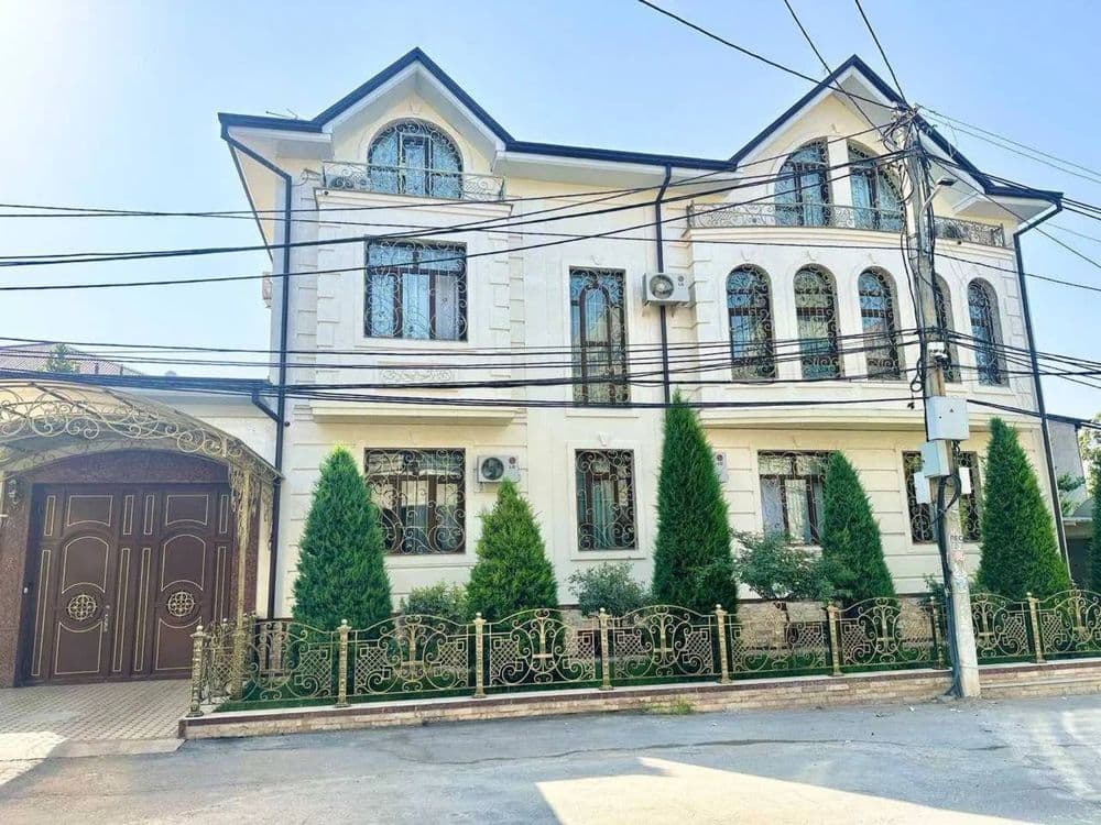 Сдаётся участок в Яккасарайском районе 4,8 стток, 10 комнат ( н319 ) — 1