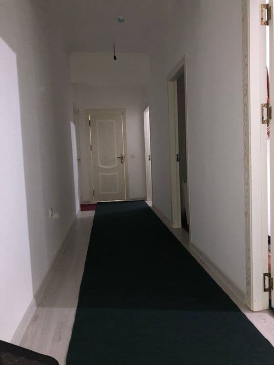 Sergile 3 da qizlar uchun kvartera — 2