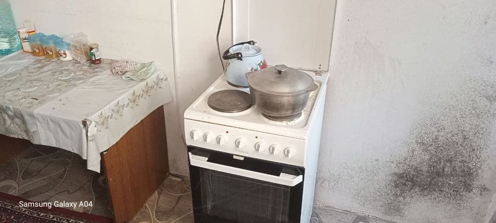 Kvartiraga sherik boʻla olamiz 4 ta bolaga joy bor — 3