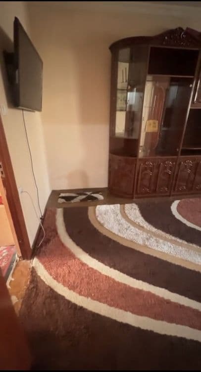 Kvarteraga yosh bolla kerak bez makler 850 mindanfarxod bozoriga yaqin — 2