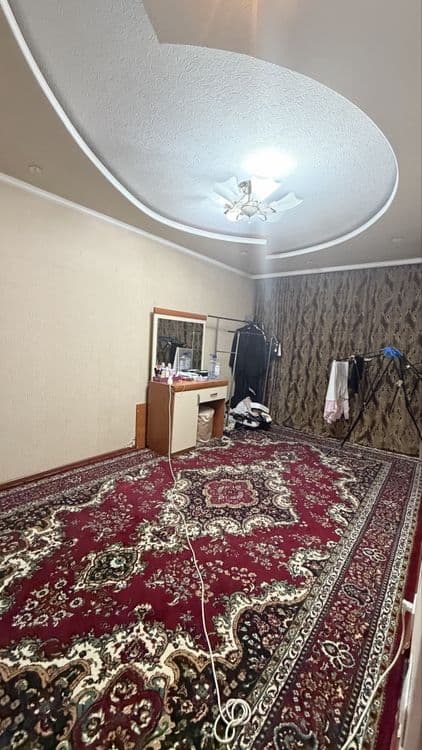 Kvartiraga ozoda farosatliy 1ta qiz kerak Novza masjid orqasidegi dom — 1