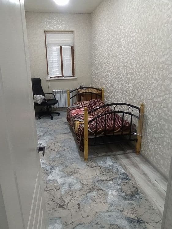Сдаем чистую и аккуратную комнату русскоязычной девушке или женщине. — 1