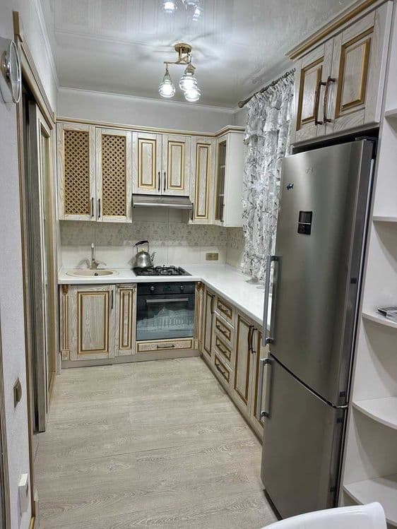 Миробод Рисовыйда 3-хонали квартирани ижарага берамиз. — 2