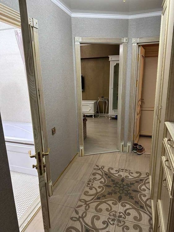 Миробод Рисовыйда 3-хонали квартирани ижарага берамиз. — 7