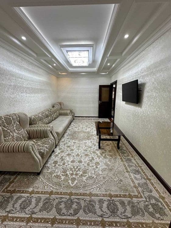 Миробод Рисовыйда 3 хонали квартира ижарага берамиз. СРОЧНО — 1